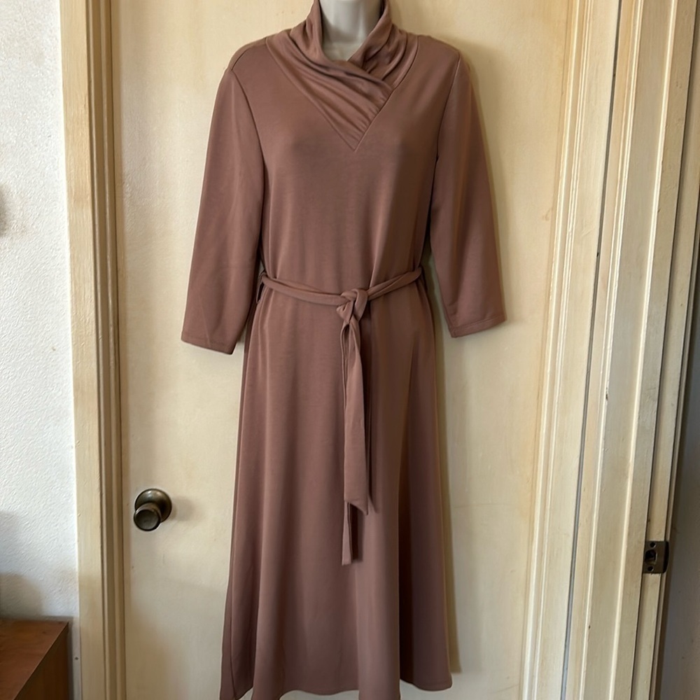 Calvin Klein tan jersey cowl neck dress with tie belt size M